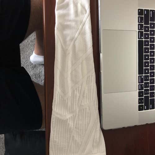 Nike Baseball Pro Hyper warm Players Sleeve