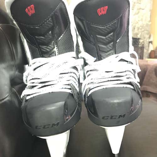 CCM Wisconsin Badger Tack Skates