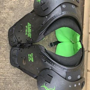 All Star Catalyst shoulder Pads (size Xxl 36-38 150lbs-180lbs)