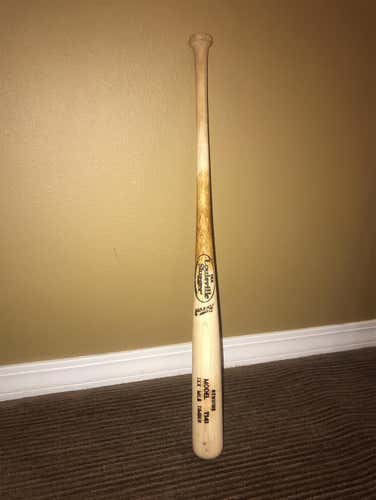 2013 Louisville Slugger T141 Bat