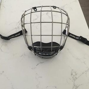 Bauer Re-akt Cage