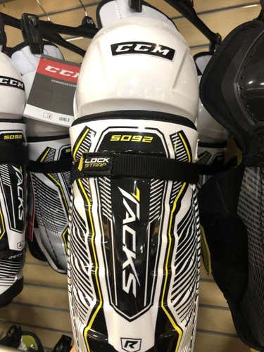 New CCM Tacks 5092 Shin Pads Junior