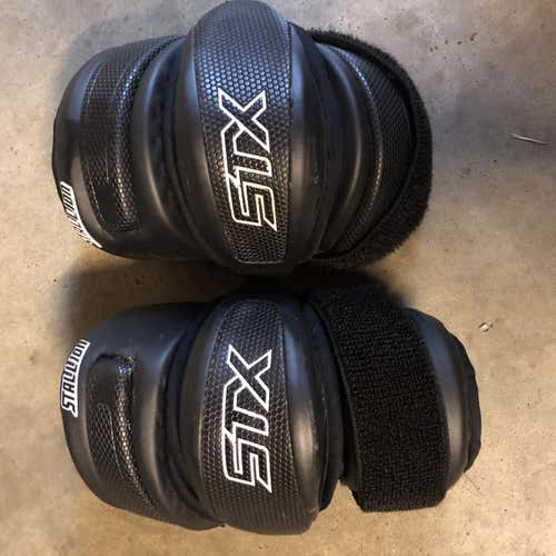 STX Stallion 300 Gloves ( With 360 Constricter Grip)