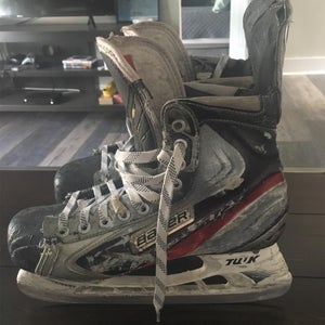 Bauer Vapor APX Size 9 In Used Condition
