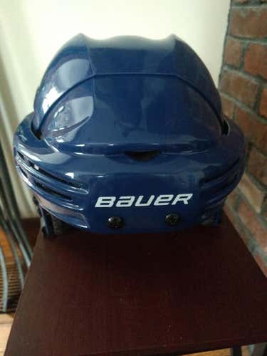 Bauer 7500 Helmet Medium Royal