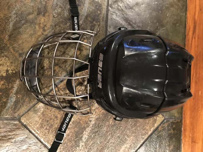 Bauer Re-Akt Helmet