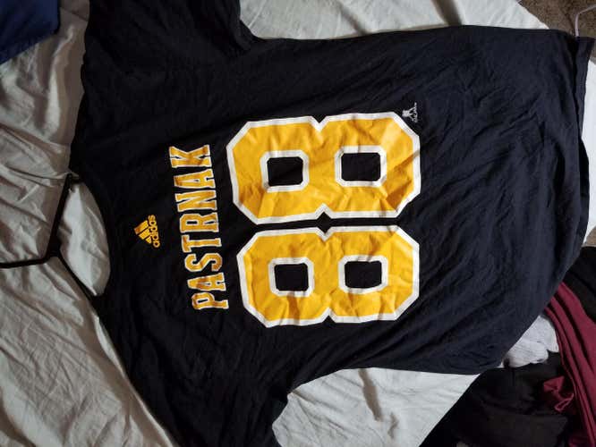 Adidas David Pastrnak Bruins Shirt