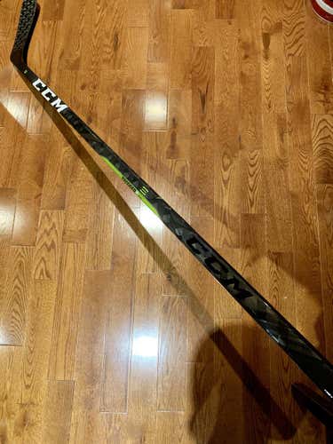 NEW CCM Trigger 3D PMT Hockey Stick RH 95 flex P90 Senior Pro Stock