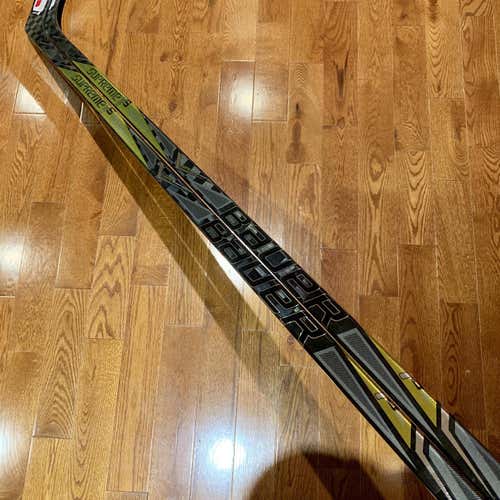 NEW (2 Pack) Bauer Supreme 1S Hockey Stick RH 95 flex P92 Senior