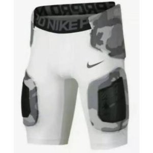 Nike Pro Hyperstrong Targeted Impact Compression Boys Medium
