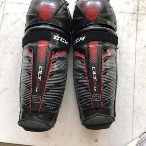 Ccm Shin pads