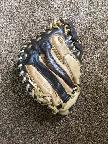 Mizuno 34" World Win GXC75 Catcher's Mitt