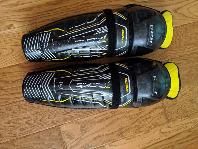 CCM Tacks 3092 Shin Pads Senior