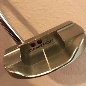 Titleist Scotty Cameron Studio Select Fastback No. 1 34-inch putter 0102