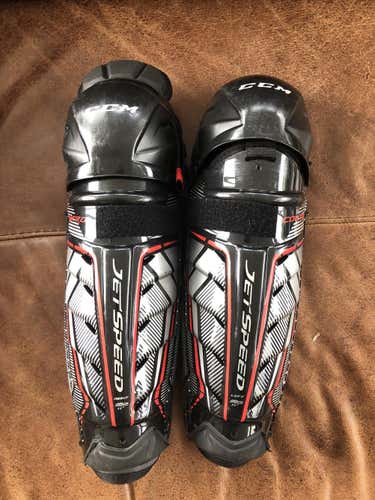 CCM Shin Pads Junior