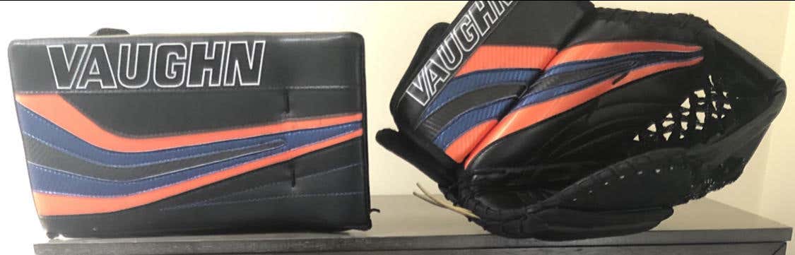 Vaughn Goalie Glove & Blocker Regular Senior