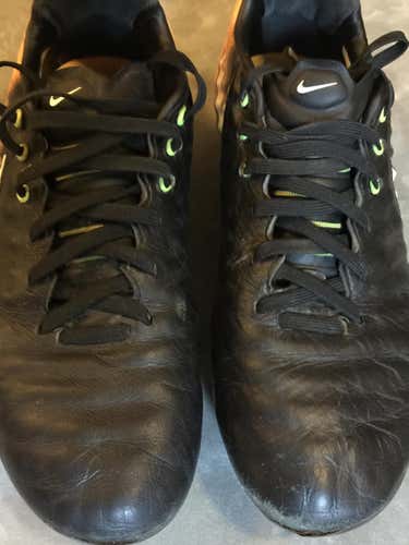 Nike Soccer Tiempo Legend Cleats Size 5.5
