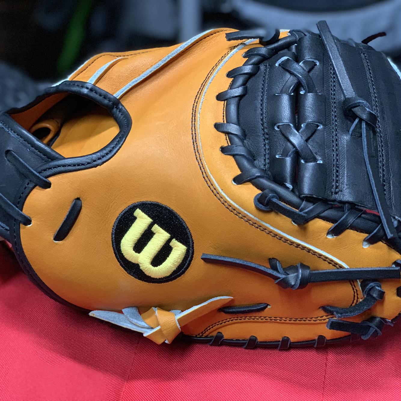 Wilson Adult Baseball Catchers Gear Used for Sale in Aliso Viejo