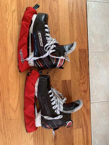 Used Vapor X700 Goalie Skates