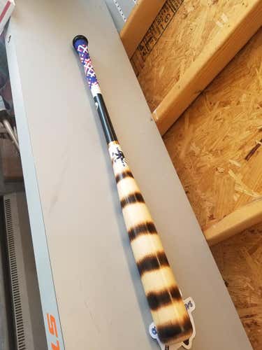 New Sasquatch Bat Wood 33"/30oz