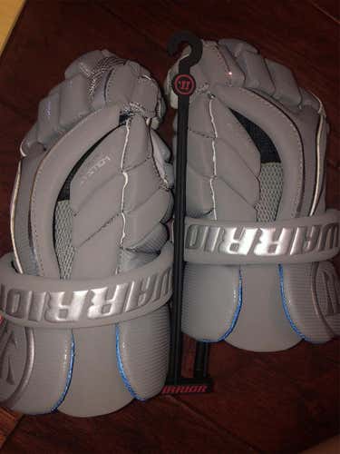 *NEW* WARRIOR EVO GLOVE