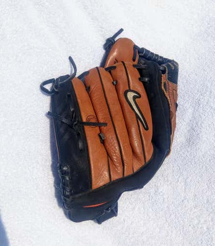 Nike Baseball Glove