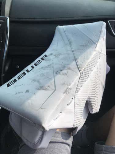 Bauer 2S Goalie Blocker Regular Senior