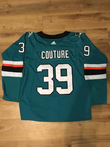 Logan Couture San Jose Sharks Jersey Large