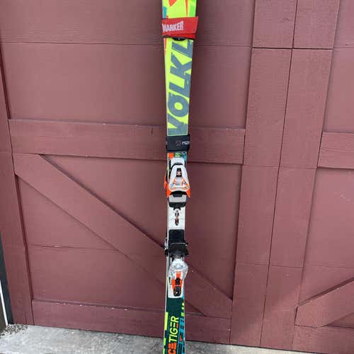 WC Volkl Slaloms (155cm)