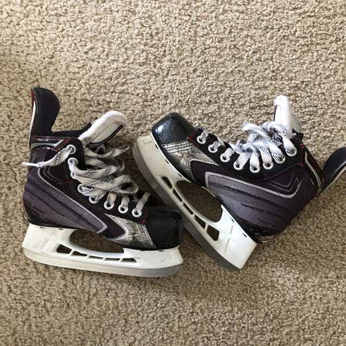Bauer Vapor Skates Size Youth 13