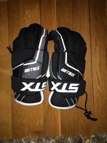 New STX Stallion 50 Lacrosse Gloves