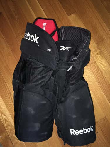Used Reebok 18K Hockey Pants Junior L