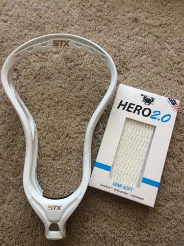 Stallion 700 W/ White Hero 2.0 Mesh - Unstrung