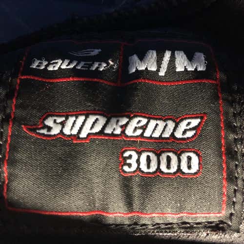 Bauer Supreme 03’ 3000 Shoulder Pads