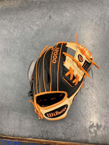 A2000 11.5” Glove