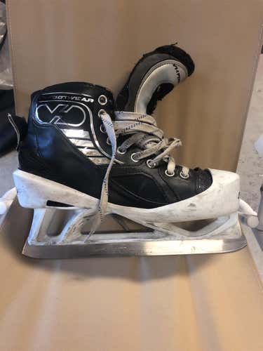VH/True Goalie Skates Size 7D Used