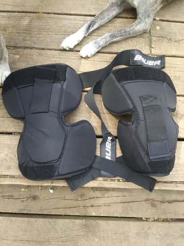 New Bauer Knee Pads