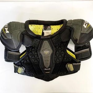 CCM Tacks 6052 Shoulder Pads