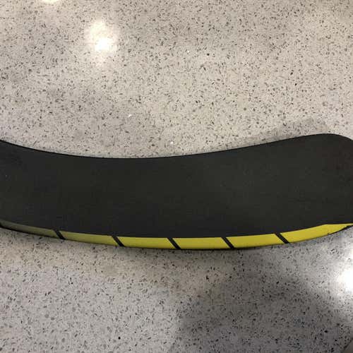 CCM Ultra Tacks Left Handed 50 Flex Crosby Junior Demo