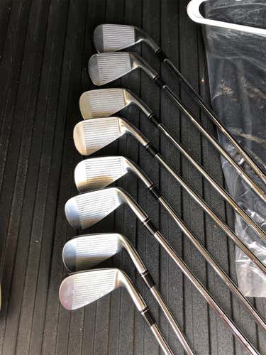 Taylormade P770 3-PW NEED GONE MAKE OFFERS