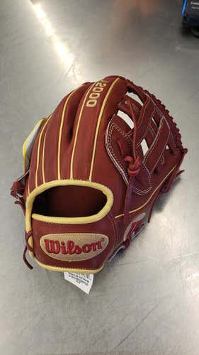 New Wilson A2000 PP05 Baseball Glove