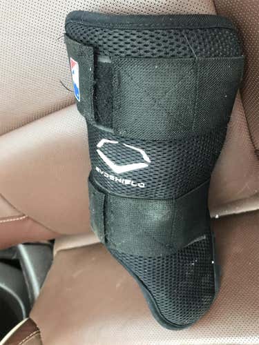 Lightly Used Evo Shield- Lefty