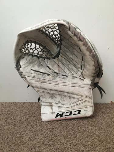 CCM Extreme Flex II 860 Goalie Glove Regular Senior