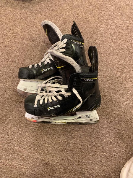 CCM Hockey Skates (new blades)