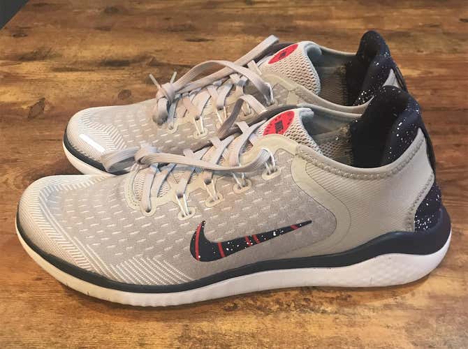 BRAND NEW WITH BOX NIKE FREE MOONMAN (10.5)