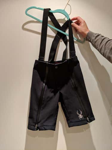 Spyder Shorts Youth - Size 10