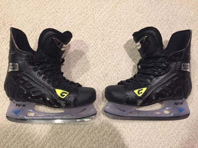 Graf Ultra G35 - 9.5 Wide Used with LightSpeed 2 Blade Runners and LS2 Power Blades