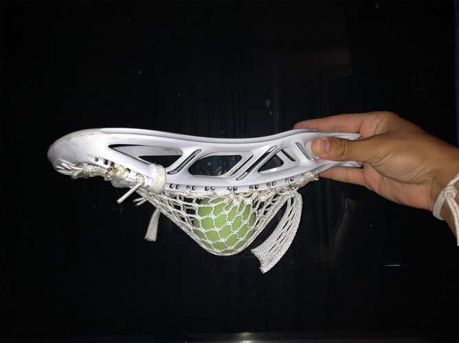 Under Amour Headline