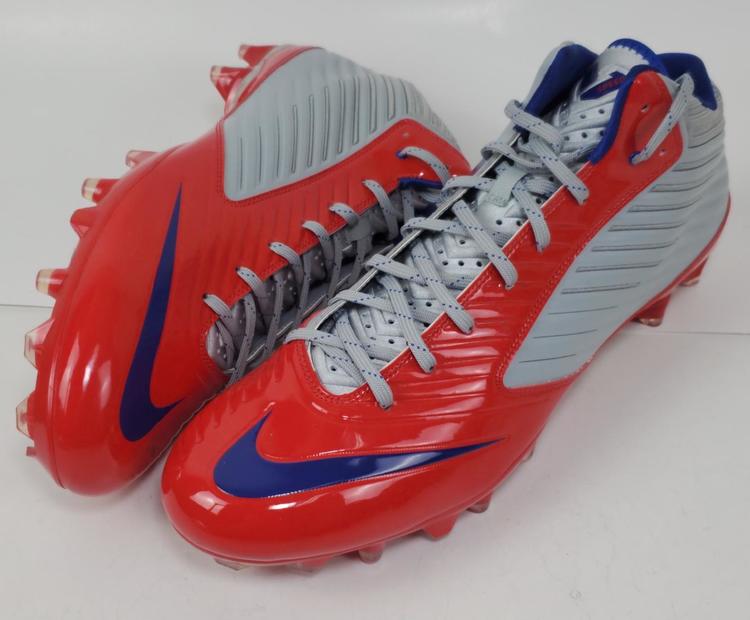 nike vapor molded cleats