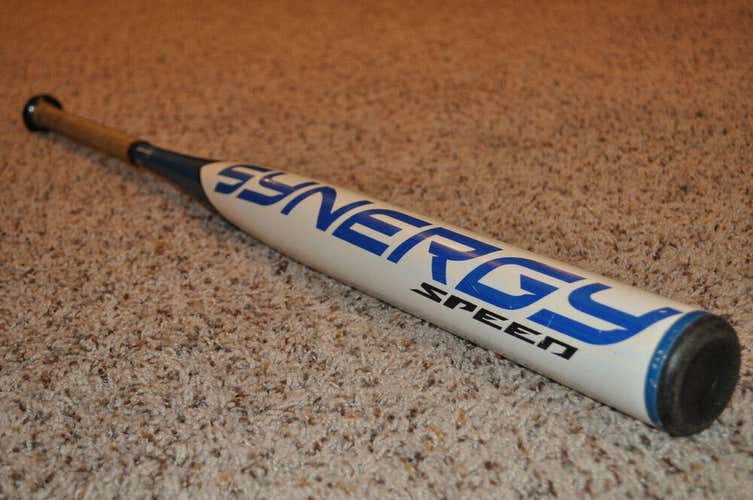 33/23 Easton Synergy Speed SRV4B Fastpitch Composite Softball Bat (-10) ASA 2004